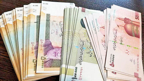کارمندان امسال چقدر عیدی می گیرند؟ کارمندان امسال چقدر عیدی می گیرند؟