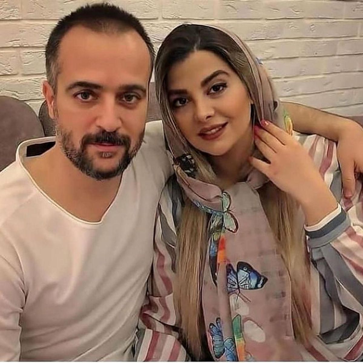 اختلاف سنی احمد مهران فر بازیگر سریال پایتخت از همسر مدلش اختلاف سنی احمد مهران فر بازیگر سریال پایتخت از همسر مدلش